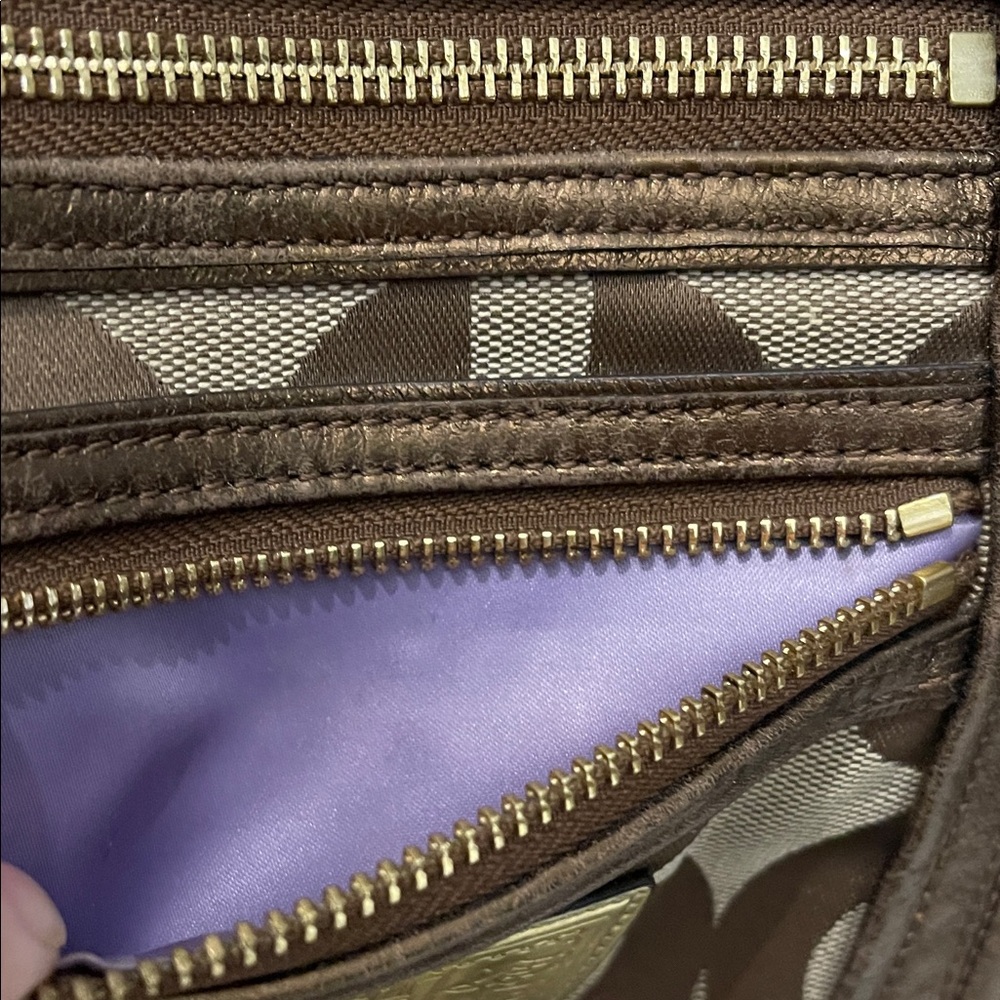 Coach Tan and Brown Signature Tote - Picture 4 of 10